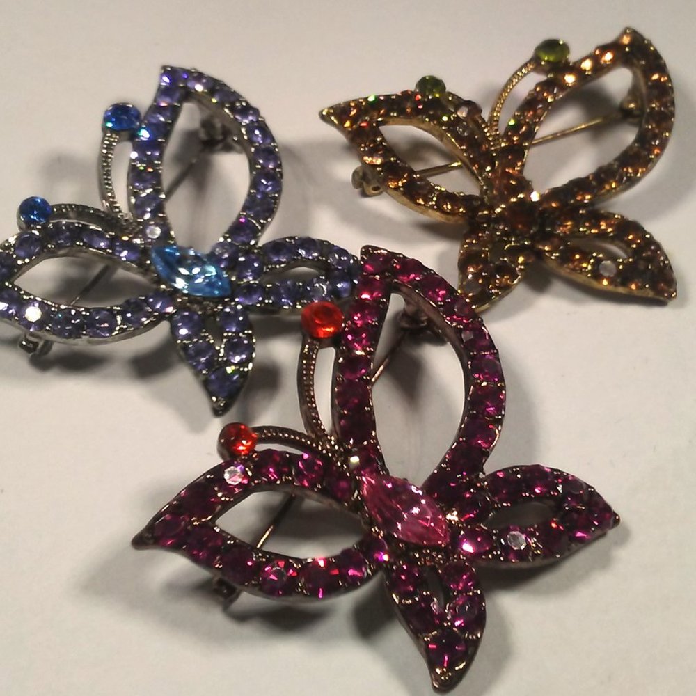 butterfly pin pink blue champagne Your Choice NWT